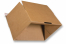 2) U drukt de zijkanten naar binnen om de doos op te zetten | Enveloppenland.be