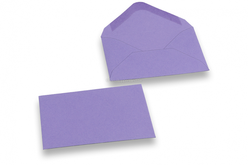 Paarse mini envelopjes
